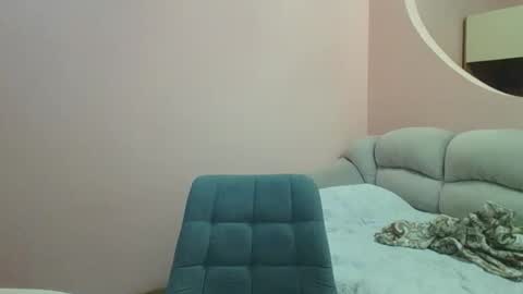 Roza05x online show from October 2025 08:41:02 PM