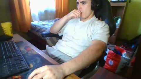 Snapshot of rpaulo25 chatting on February 2025 10:43:02 PM rpaulo25 online show from February 2025 10:43:02 PM