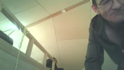 rpellet2 online show from November 2025 05:29:02 AM