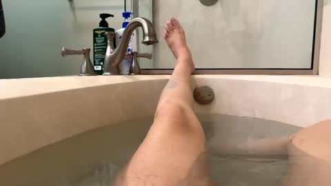 Snapshot of rsxxx130 chatting on January 2025 01:32:01 AM ireneTxCD online show from January 2025 01:32:01 AM