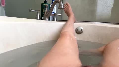 Snapshot of rsxxx130 chatting on March 2025 07:47:02 PM ireneTxCD online show from March 2025 07:47:02 PM