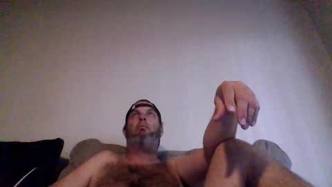 rubbingoneout714 online show from April 2026 10:51:01 PM