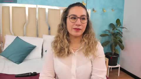 Snapshot of rubby_taylor chatting on April 2026 02:43:02 PM RubbyTaylor online show from April 2026 02:43:02 PM