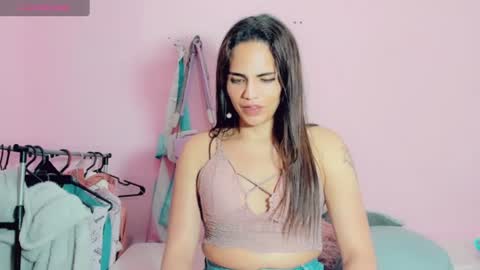 rubi_angels_ online show from August 2026 12:53:02 AM