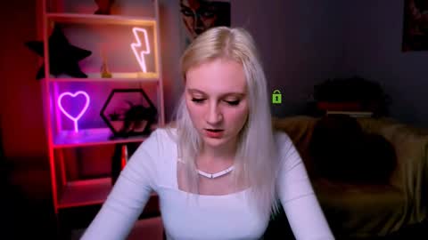 Snapshot of rubi_meow chatting on March 2025 05:07:01 PM Rubi online show from March 2025 05:07:01 PM