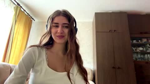 Snapshot of rubiegoosen chatting on July 2026 10:24:01 AM Mia online show from July 2026 10:24:01 AM