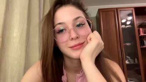 Snapshot of rubievallotton chatting on May 2026 07:32:01 PM Adel online show from May 2026 07:32:01 PM