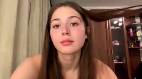 Snapshot of rubievallotton chatting on June 2026 07:20:01 PM Adel online show from June 2026 07:20:01 PM