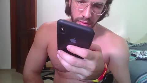 Snapshot of rubio121 chatting on December 2024 05:10:02 PM rubio121 online show from December 2024 05:10:02 PM