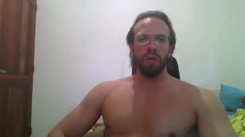 Snapshot of rubio121 chatting on January 2025 03:18:01 PM rubio121 online show from January 2025 03:18:01 PM