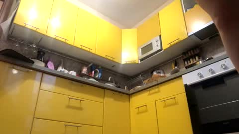 Rubi online show from October 2025 05:33:01 AM