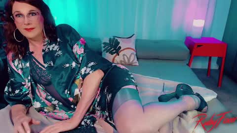 Snapshot of ruby_foxxx chatting on May 2026 12:42:01 PM Ruby Foxxx online show from May 2026 12:42:01 PM