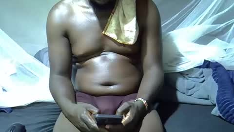 Snapshot of ruffbwoy chatting on February 2026 02:08:01 AM Jayden online show from February 2026 02:08:01 AM