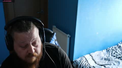 Snapshot of ruggedvikingof chatting on May 2026 12:13:02 PM ruggedvikingof online show from May 2026 12:13:02 PM