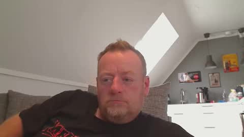 Snapshot of runepetter chatting on September 2025 09:01:01 AM bignorwegian online show from September 2025 09:01:01 AM