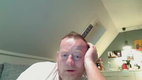 Snapshot of runepetter chatting on November 2025 08:44:01 PM bignorwegian online show from November 2025 08:44:01 PM