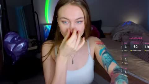 Snapshot of russian_sexy_girl5 chatting on January 2025 03:24:02 AM Mary online show from January 2025 03:24:02 AM