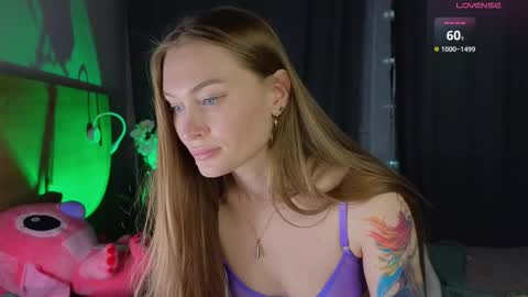 Snapshot of russian_sexy_girl5 chatting on March 2025 05:17:02 PM Mary online show from March 2025 05:17:02 PM