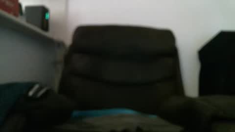 Snapshot of russperth1 chatting on November 2025 09:20:01 AM Russell online show from November 2025 09:20:01 AM
