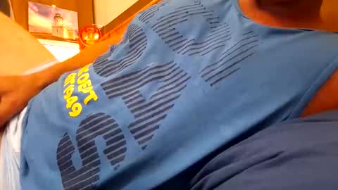 Snapshot of rustynuts95716 chatting on November 2025 10:14:02 PM rustynuts95716 online show from November 2025 10:14:02 PM