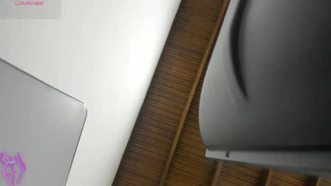 Ruth online show from April 2026 01:01:02 PM