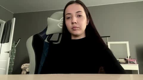 Snapshot of ruthiefash chatting on March 2026 08:43:01 AM Ayza online show from March 2026 08:43:01 AM