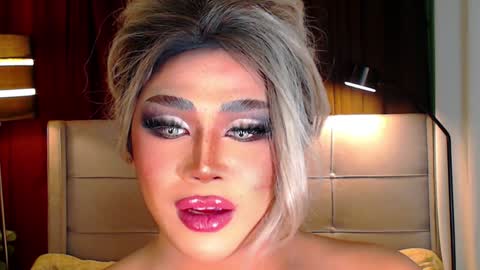 Samantha online show from January 2025 03:32:02 AM