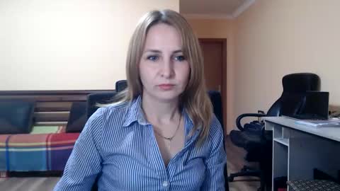 Snapshot of ruthpark chatting on September 2025 09:55:01 AM Ruth online show from September 2025 09:55:01 AM