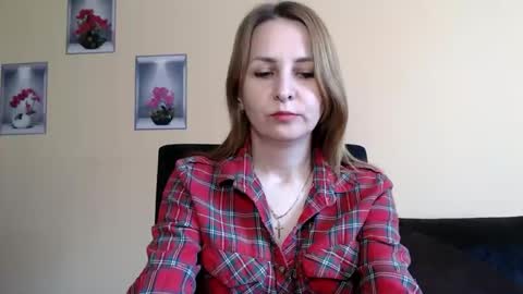 Snapshot of ruthpark chatting on May 2026 12:44:02 PM Ruth online show from May 2026 12:44:02 PM