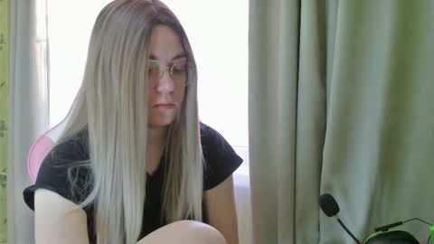 Tanyushka online show from December 2025 03:44:01 AM