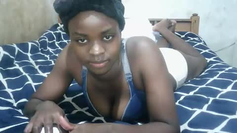 ruu_prettygal online show from February 2026 01:45:02 PM