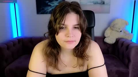 Ruyjin online show from November 2025 10:04:02 AM