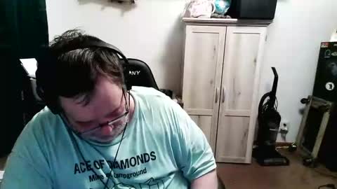 rwzar_1965 online show from May 2026 06:41:01 AM