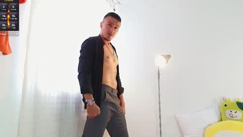 Sr Coast online show from October 2025 09:15:01 PM