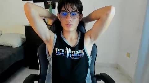 Snapshot of ryan_bronw chatting on May 2026 05:36:01 AM Nathan online show from May 2026 05:36:01 AM