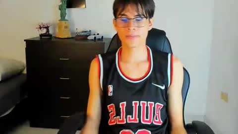 Snapshot of ryan_bronw chatting on May 2026 03:46:01 AM Nathan online show from May 2026 03:46:01 AM