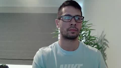 Ryan online show from October 2025 02:35:01 AM