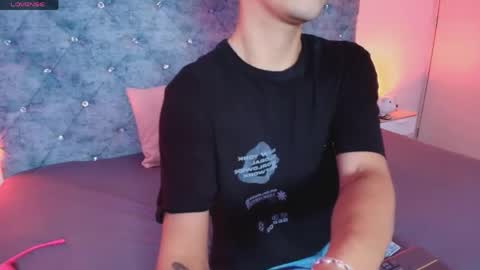 R Y A N   ON   F I R E online show from April 2026 01:14:01 PM