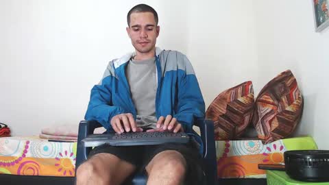 Snapshot of ryan_palmer chatting on December 2024 04:23:01 PM Ryan Palmer online show from December 2024 04:23:01 PM