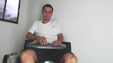 Snapshot of ryan_palmer chatting on February 2025 10:39:01 PM Ryan Palmer online show from February 2025 10:39:01 PM