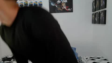 Snapshot of ryan_valentine17 chatting on May 2026 09:01:01 PM ryan online show from May 2026 09:01:01 PM
