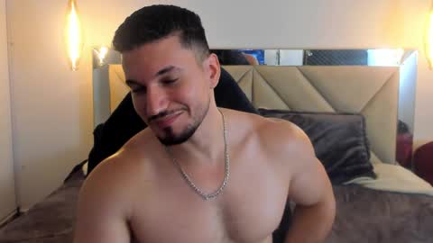 Snapshot of ryan_ward79 chatting on June 2026 02:45:01 PM Ryan online show from June 2026 02:45:01 PM
