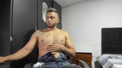 ryan_xc1 online show from July 2026 03:24:02 AM