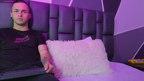 Snapshot of ryanandgya chatting on March 2026 07:42:02 PM ryanandgya online show from March 2026 07:42:02 PM