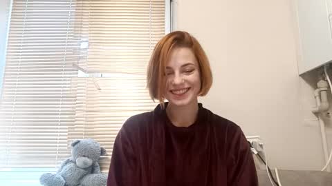 Chloe online show from November 2025 06:56:01 AM