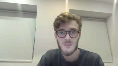 Snapshot of ryanogorman5858 chatting on February 2025 01:43:01 AM anonomousstoneruk online show from February 2025 01:43:01 AM