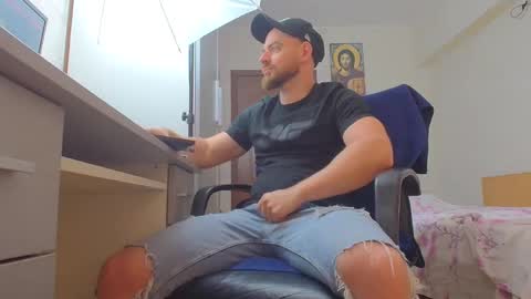 Snapshot of ryanstone_ chatting on June 2026 03:13:02 AM Ryanstone online show from June 2026 03:13:02 AM