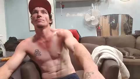 Ryan Tee online show from October 2025 08:37:01 AM