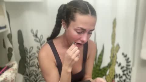 Snapshot of rylancurlygirlxoxo chatting on February 2026 03:04:01 AM rylancurlygirlxoxo online show from February 2026 03:04:01 AM