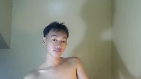 ryuchan050506 online show from November 2025 08:28:02 AM